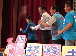 李登輝預測王當黨主席 洪：朱領導得很好