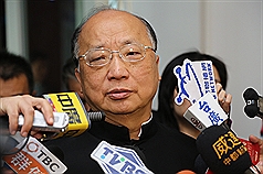 治安吊車尾  胡志強「詫異」中央公布民調