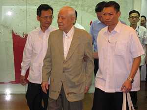 老李看洪秀柱：訓導主任、三民主義、統派