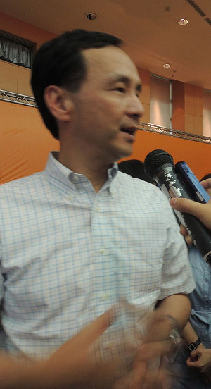 「雙北挺馬」  朱立倫將率黨籍局處長出席