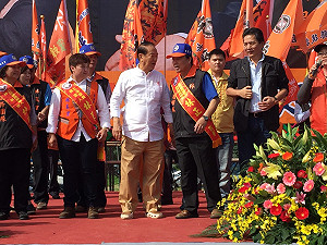 到台東拉票  宋楚瑜為原民打獵遭判刑叫屈
