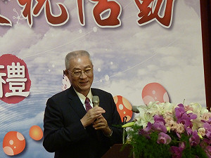 吳敦義：楊秋興是閣員 入黨理所當然