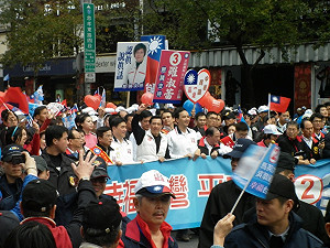 為台灣讚出來  馬領軍10萬人跟隨