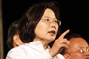 蔡英文：國共談判不透明 人民不安