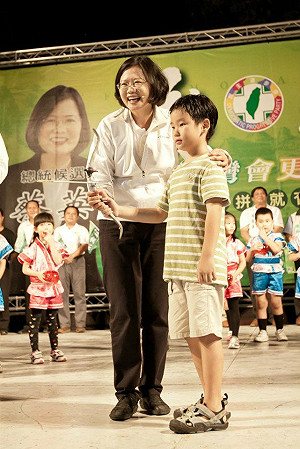 當選機率  未來交易所：蔡領先馬7.8%