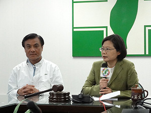 台嫌遭菲遣中 綠營憂國際事務兩岸化