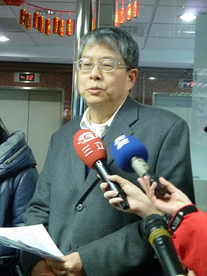 綠2012採全民調  陳師孟送件申請仲裁