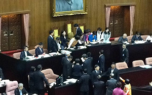 快訊！抗議M503、亞投行 台聯再杯葛議事