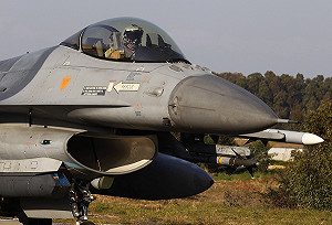 漢翔：打造F16戰機維修中心