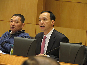 「政爭放一旁」 朱立倫避談批馬大會