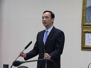 課綱爭議 朱讚吳思華「處理的非常妥適」