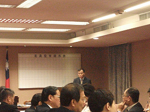 機捷再延  立委轟交長：跳票部長應下台