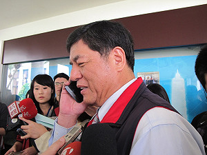 不要半分忠  張慶忠：請叫我9個月加30秒