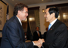 總統：兩岸政策獲美總統支持