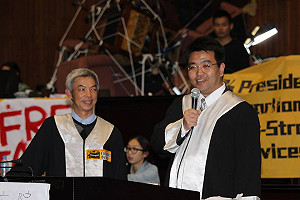 曾威凱：盼最終是人民抬走警察