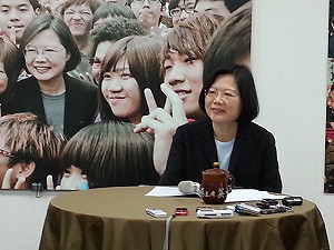 年底勝選目標連5問  蔡英文避過不答