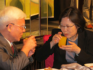 藍操作MG149  蔡英文：選舉不該這樣