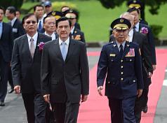 馬：方仰寧臉書27萬讚 代表有公平正義