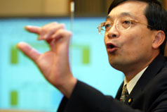 美牛爭議  李桐豪批：管豬的來管人吃的