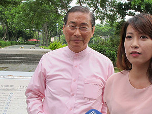 白狼嗆民進黨  晚上帶千人到教育部