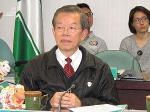 盡棄前嫌？謝長廷勸進蘇治芬參選立委