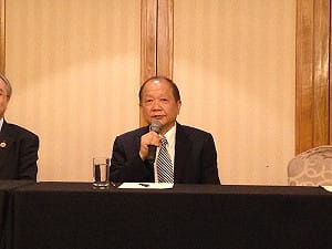 駁斥行賄指控 蔡正河稱送禮是「個人情誼」