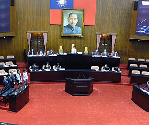 認特別費案合法  綠委質疑監委是馬友友