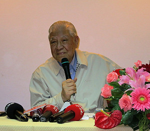 提一國兩區  李登輝：威權復辟的象徵