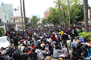 後318系列二  黃國昌：我始終反對全面佔領立法院