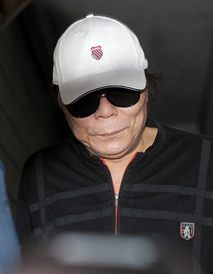 居中牽線 吳門忠坦承收程彩梅30萬美金「吃紅」