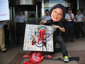 憂權益緊縮  陸配要蔡英文別為難女人