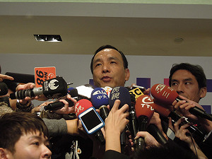 跟游錫堃也沒辯 朱立倫：不用牽扯別人