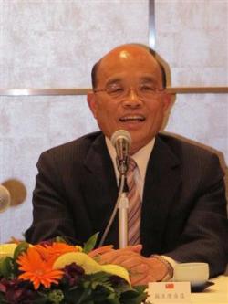 訪日太陽能電廠 蘇貞昌籲反核四