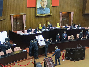 地政士法覆議案  政院60：45獲勝