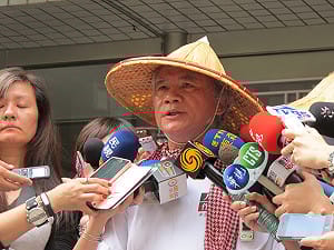 林義雄趕中時記者  不會下標編輯不要用