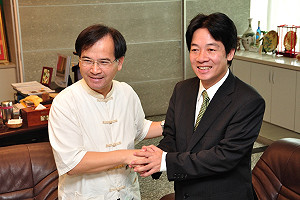 尋指導棋  賴清德向蘇煥智取經