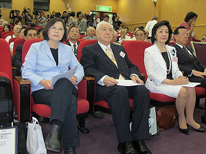 對日本安保法態度  蔡英文閃答：觀察中