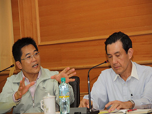 關切豪雨農損  馬英九今夜宿台東