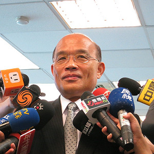 蘇貞昌：與中國交往要公開透明