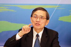 遭吳育昇點名下台  施顏祥：虛心檢討