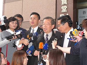 綠縣市長當選人呼籲：讓阿扁保外就醫