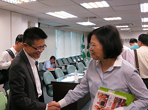 兩岸公民交流  蔡英文：民進黨還需補課