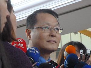 蕭家淇：胡志強來電感謝促進太陽餅商機