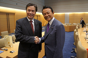 日本前首相麻生：台日須加強合作