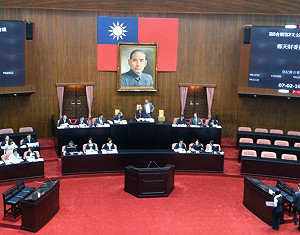 遭指拿0票還獲提名  李炳南覺得委屈