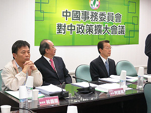 92共識山寨版？  謝長廷：向中間靠近