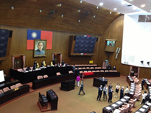 快訊/江揆不信任案投票  45：67倒閣失敗