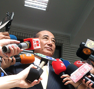 評毛治國備詢回應民意  王金平讚譽有加