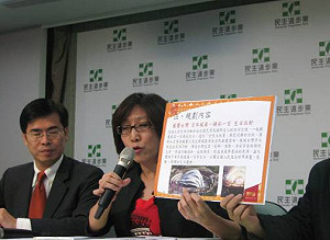 決標前 綠：盛治仁常會報告晚會由賴聲川負責