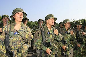 美學者：台灣應裁軍  以保安全